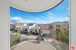 Residential Income, 6672 Vista Del Mar, Playa Del Rey , CA 90293 - 4