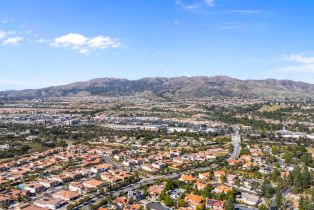 Single Family Residence, 10801 Bothwell rd, Chatsworth, CA 91311 - 45