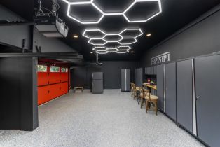 Single Family Residence, 10801 Bothwell rd, Chatsworth, CA 91311 - 16