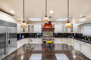 Single Family Residence, 10801 Bothwell rd, Chatsworth, CA 91311 - 11