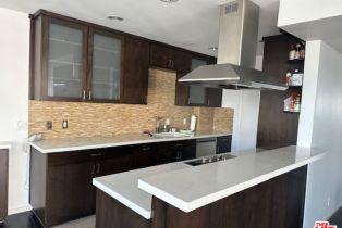 , 10701 Wilshire blvd, Westwood, CA 90024 - 3