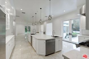 Single Family Residence, 5435 Donna ave, Tarzana, CA 91356 - 16