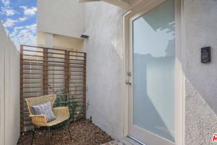 Residential Income, 1423 Cloverfield blvd, Santa Monica, CA 90404 - 6