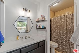 Condominium, 586 Rosewood ave, Camarillo, CA 93010 - 17