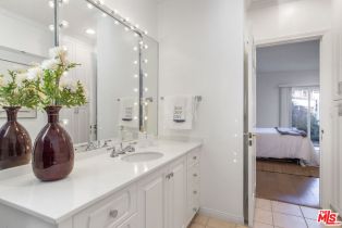 Single Family Residence, 905 Berkeley st, Santa Monica, CA 90403 - 29