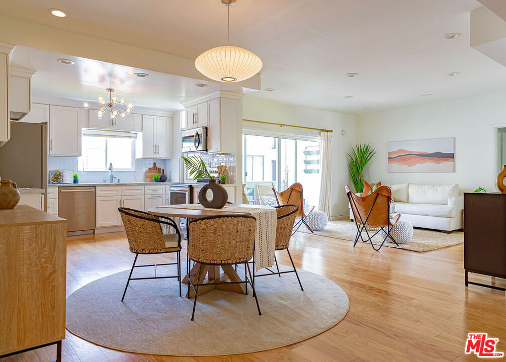 Condominium, 1228 La Cienega blvd, West Hollywood , CA 90069 - 1