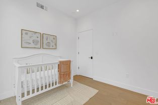 Condominium, 1927 18th st, Santa Monica, CA 90404 - 39