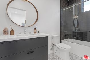 Condominium, 1927 18th st, Santa Monica, CA 90404 - 38