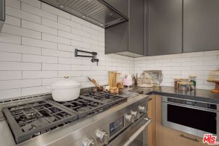 Condominium, 1927 18th st, Santa Monica, CA 90404 - 12