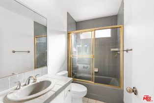 Condominium, 222 7th st, Santa Monica, CA 90402 - 17