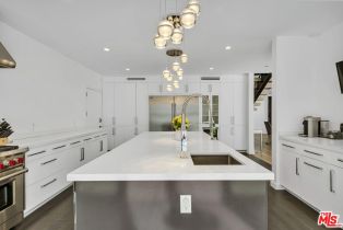 , 2044 Benedict Canyon dr, Beverly Hills, CA 90210 - 9