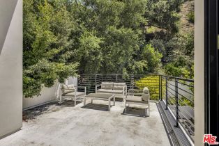, 2044 Benedict Canyon dr, Beverly Hills, CA 90210 - 28