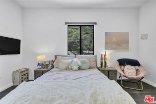 , 2044 Benedict Canyon dr, Beverly Hills, CA 90210 - 36