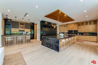 Single Family Residence, 15907 Valley Vista blvd, Encino, CA 91436 - 17