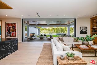 Single Family Residence, 15907 Valley Vista blvd, Encino, CA 91436 - 11