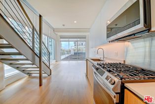 , 200 Ocean blvd, Long Beach, CA 90802 - 2