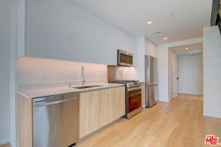 , 200 Ocean blvd, Long Beach, CA 90802 - 7