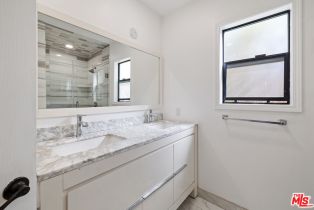 Single Family Residence, 2170 Linnington ave, Westwood, CA 90025 - 20