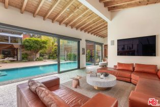 Single Family Residence, 345 Channel rd, Santa Monica, CA 90402 - 10