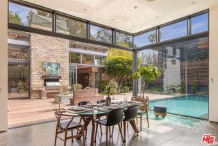 Single Family Residence, 345 Channel rd, Santa Monica, CA 90402 - 5