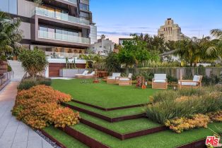 Condominium, 8420 Sunset blvd, West Hollywood , CA 90069 - 36