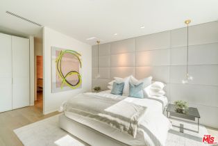 , 8600 Wilshire blvd, Beverly Hills, CA 90211 - 7