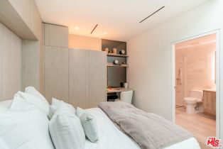 , 8600 Wilshire blvd, Beverly Hills, CA 90211 - 24