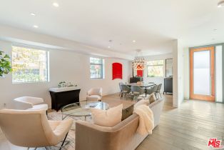 , 8600 Wilshire blvd, Beverly Hills, CA 90211 - 3