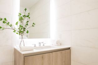 , 8600 Wilshire blvd, Beverly Hills, CA 90211 - 11