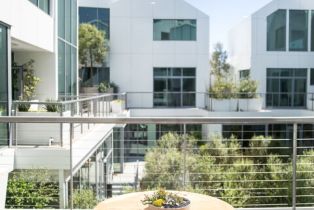 , 8600 Wilshire blvd, Beverly Hills, CA 90211 - 23