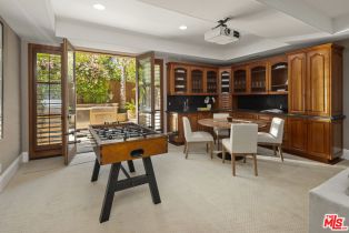 Single Family Residence, 587 Entrada dr, Santa Monica, CA 90402 - 27