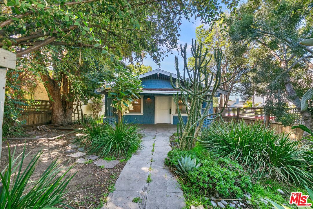 Single Family Residence, 7740 Hampton ave, West Hollywood , CA 90046 - 1