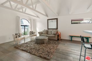 Single Family Residence, 754 Washington blvd, Marina Del Rey, CA 90292 - 4