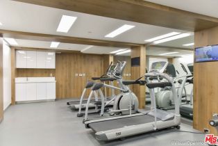 , 1818 Thayer ave, Westwood, CA 90025 - 6