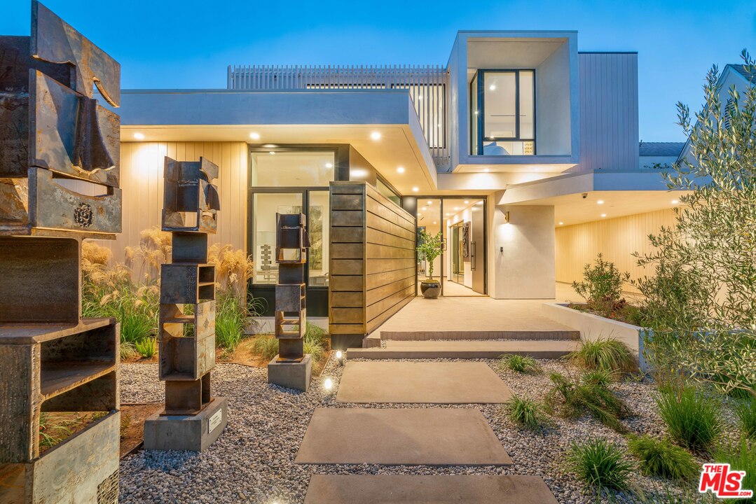 Single Family Residence, 9018 Dorrington ave, West Hollywood , CA 90048 - 1