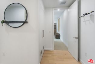 Apartment, 10310 Santa Monica blvd, Wilshire Corridor, CA 90025 - 20