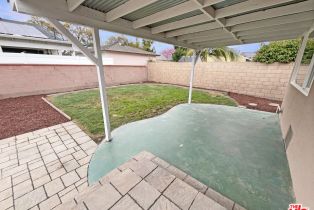 Single Family Residence, 7165 Wardlow rd, Long Beach, CA 90808 - 25