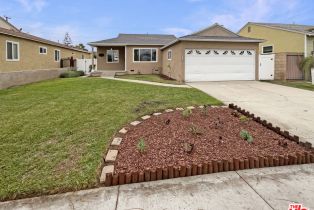 Single Family Residence, 7165 Wardlow rd, Long Beach, CA 90808 - 9