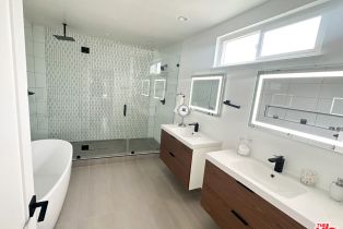 , 24125 Bessemer st, Woodland Hills, CA 91367 - 14