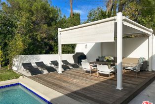 , 24125 Bessemer st, Woodland Hills, CA 91367 - 24