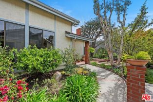 , 1317 Avenida De Cortez, Pacific Palisades, CA 90272 - 2