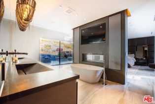 , 2210 Bowmont dr, Beverly Hills, CA 90210 - 16