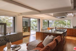 Single Family Residence, 1575 Carla Ridge, Beverly Hills, CA 90210 - 13