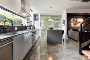 Condominium, 1137 Hacienda pl, West Hollywood , CA 90069 - 17