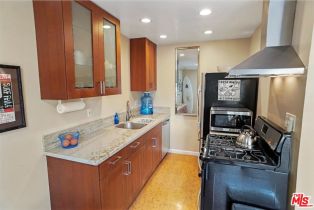 Condominium, 2311 4th st, Santa Monica, CA 90405 - 15