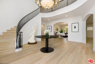 Single Family Residence, 5418 Amber cir, Calabasas, CA 91302 - 15