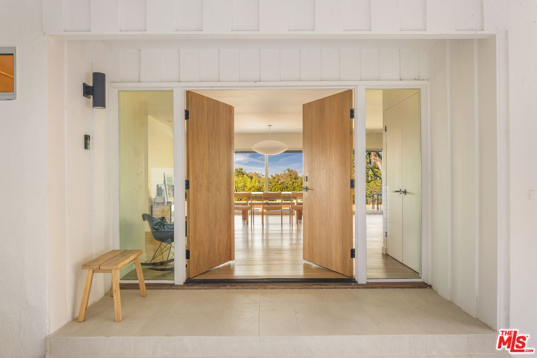 Single Family Residence, 17 Bowie rd, Rolling Hills, CA 90274 - 1