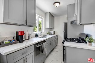 Apartment, 238 Almont dr, Beverly Hills, CA 90211 - 14