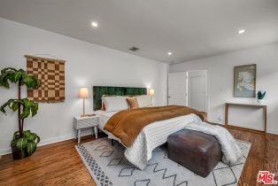 Single Family Residence, 9495 Gloaming dr, Beverly Hills, CA 90210 - 14