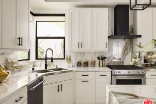 Single Family Residence, 4967 Llano dr, Woodland Hills, CA 91364 - 13